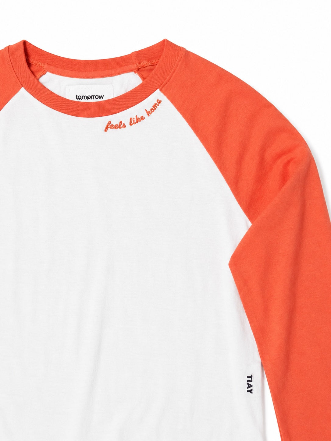 FEELS LIKE HOME - Relaxed-Fit Raglan Baseball T-shirt
