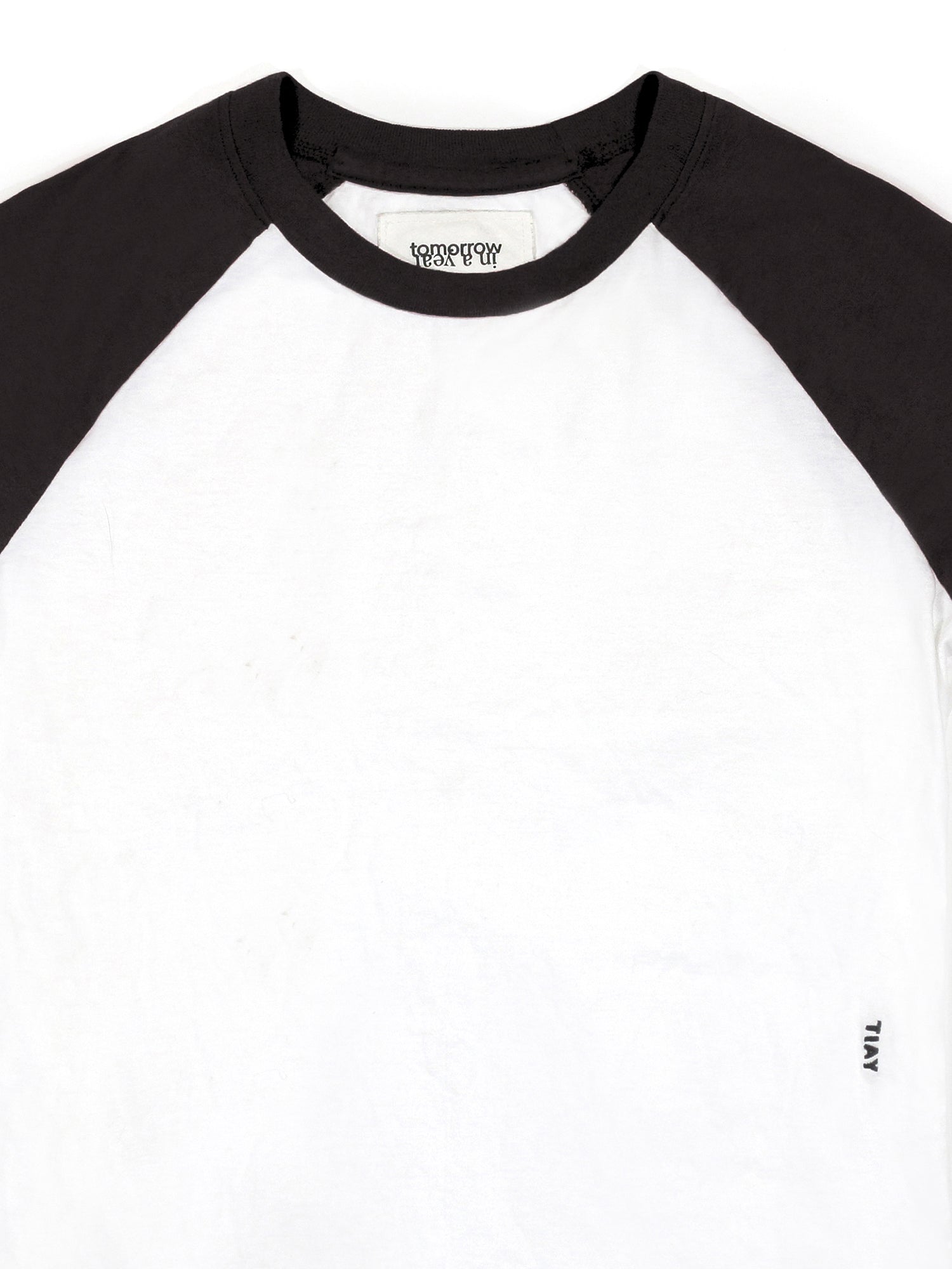 Slim Fitted Raglan Baseball T-shirt - Black/white