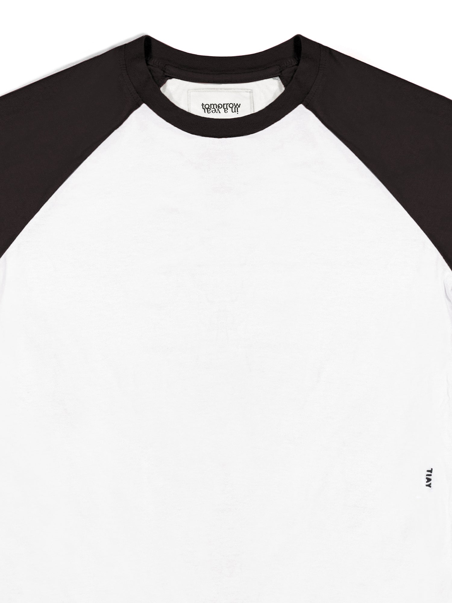 Unisex Raglan Loose Fit T-shirt - Black/White
