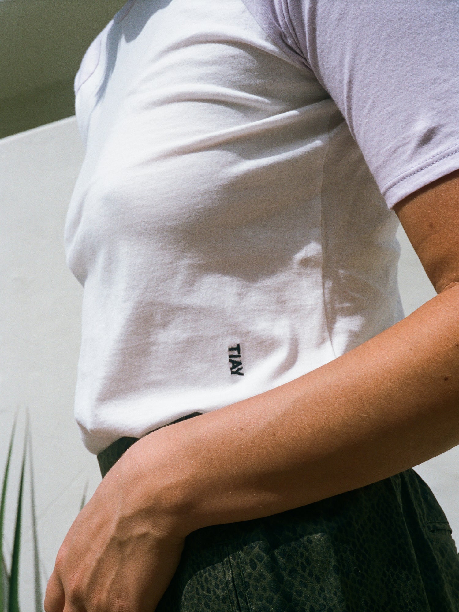 Short Sleeve Raglan Baseball T-shirt -   Lavender/White