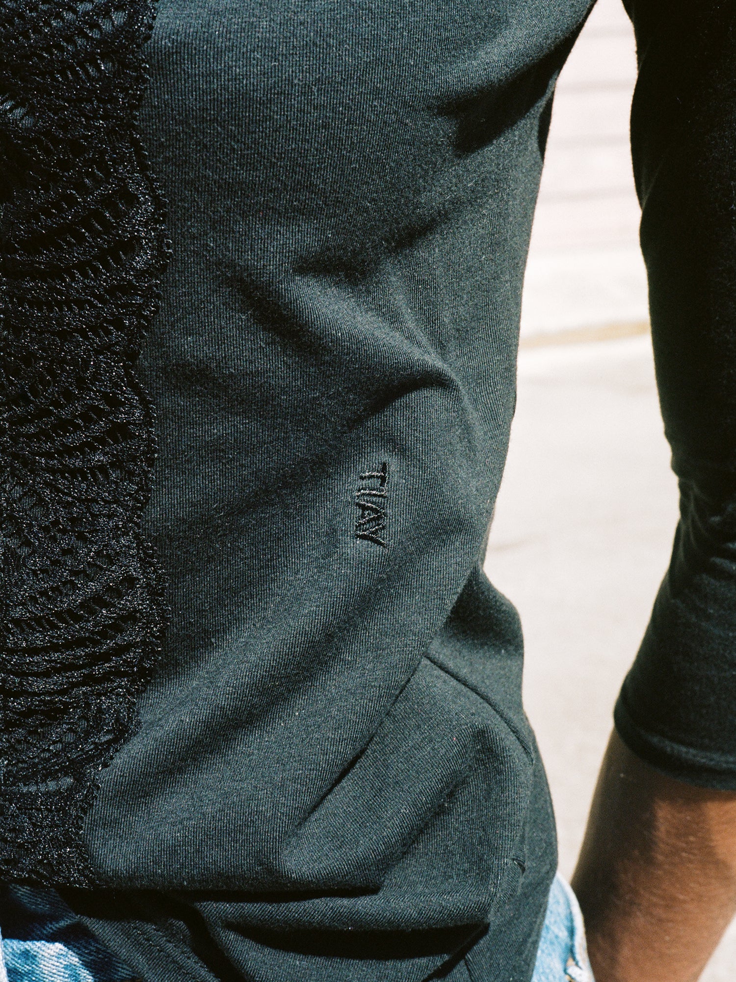 premium raglan tee